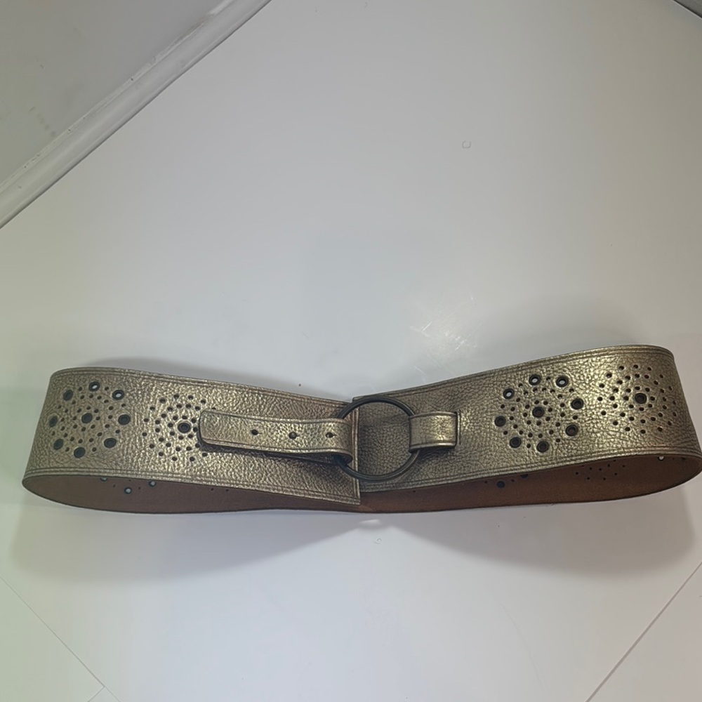 Vintage Limited Gold Metallic Leather Women's Belt Size Medium